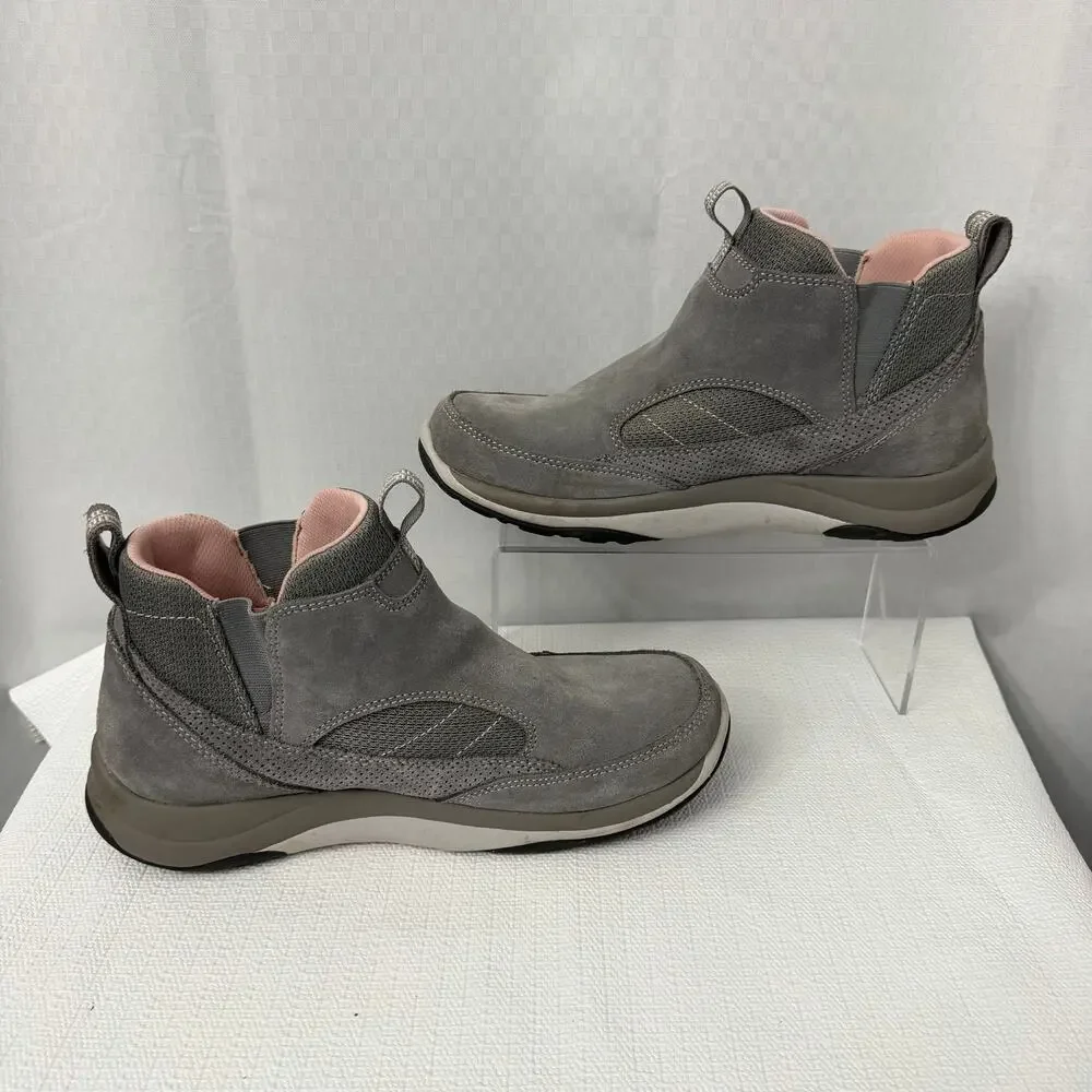 LL Bean Snow Boots Womens Size 9.5 Winter Insulated Sneaker 5 Pull On TEK 2.5